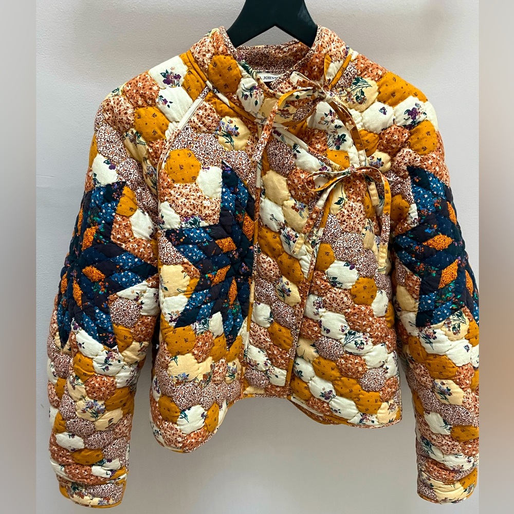 Size Large Ulla Johnson! Quilted look!